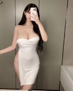 Gallery image for Lona 玉珍 Charming Chinese Singapore Escort
