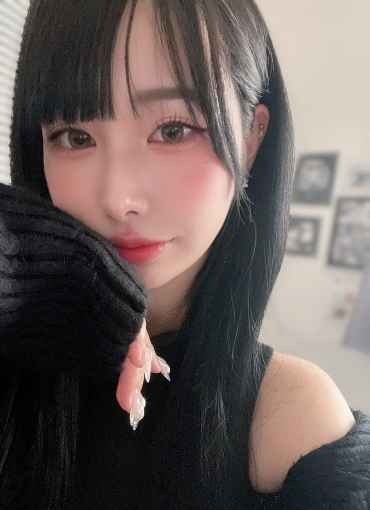 Poster image of Singapore Escort Hotel Navigation Guide: Night Access & Guest Flow