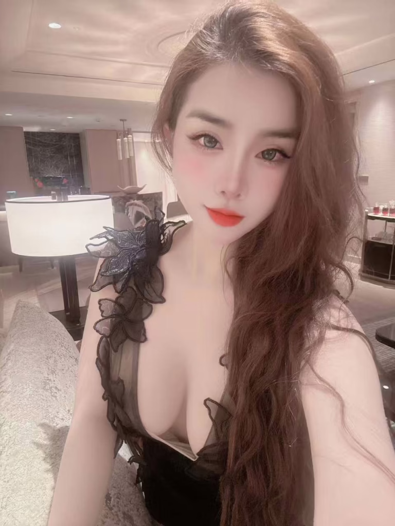 Poster image of 🇻🇳 Hong Nhung 💋 Vietnam Premium Escort